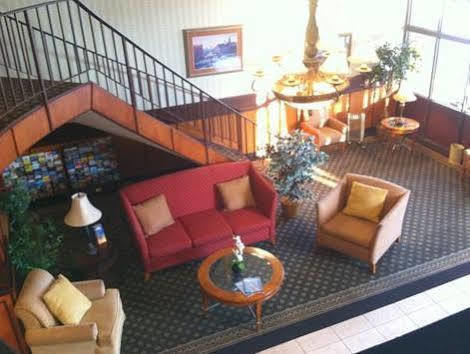 Ramada Mystic Exterior foto